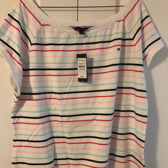 NWT Tommy Hilfiger Top - Picture 1 of 1